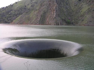 Illustration for article titled There's a Dam Hole in the World